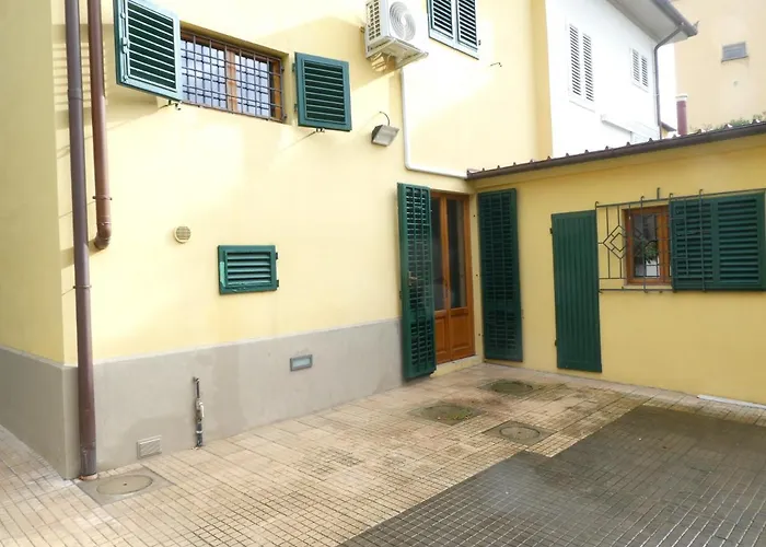 Casa Storica E Confortevole