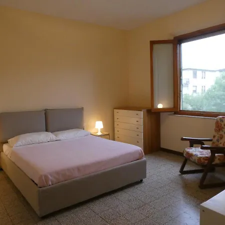 Casa Storica E Confortevole Empoli Exterior foto
